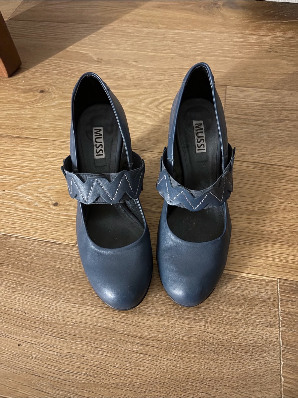 Mussi Navy Zigzag Strap Mary Jane Heels